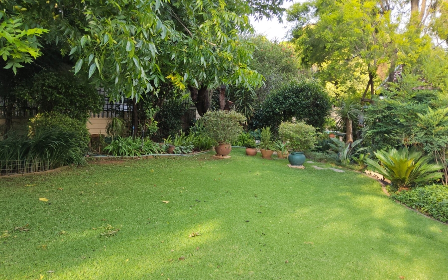 3 Bedroom Property for Sale in Kannoniers Park North West